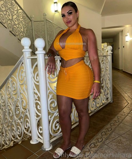 noirsahara erotic pornstar pictures