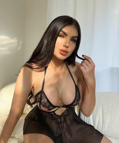 Nicole Thorne free model archive