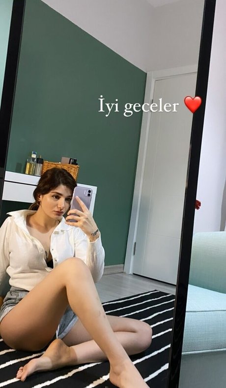 Buse yilmaz pornstar free photo