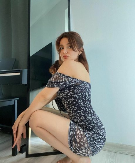 Buse yilmaz hot star images