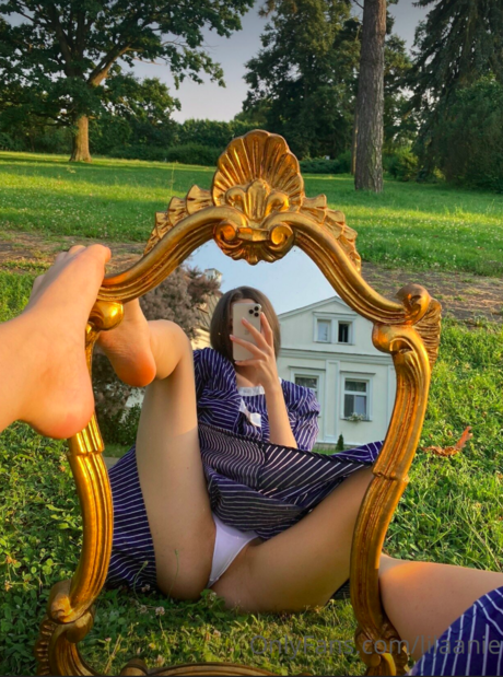 squirt teen onlyfans exclusive image