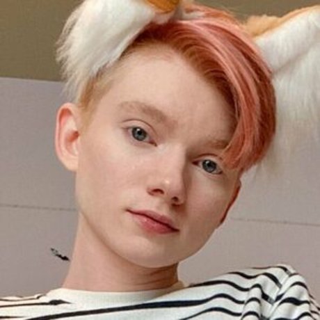 Pawprintprince xxx actress archive