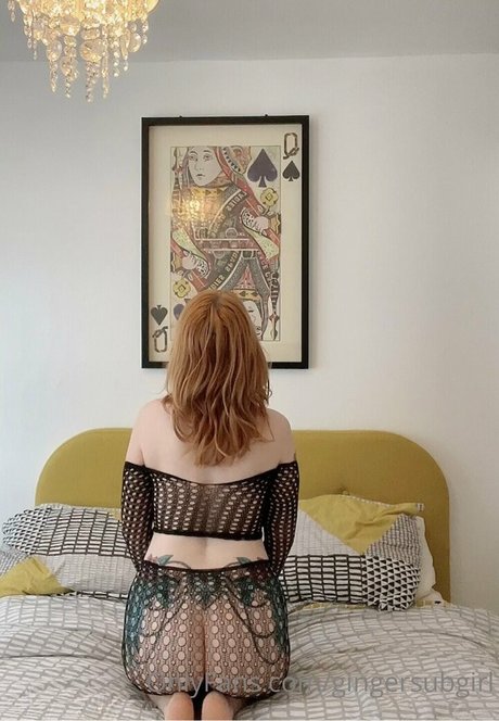 Ginger Your Pin up exclusive model galleries