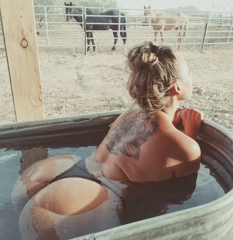 Summers VonHesse pornstar nudes picture