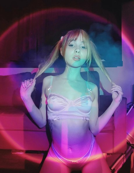 famous onlyfans beautiful naked photo