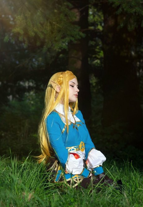 Rita Stark porn model photo