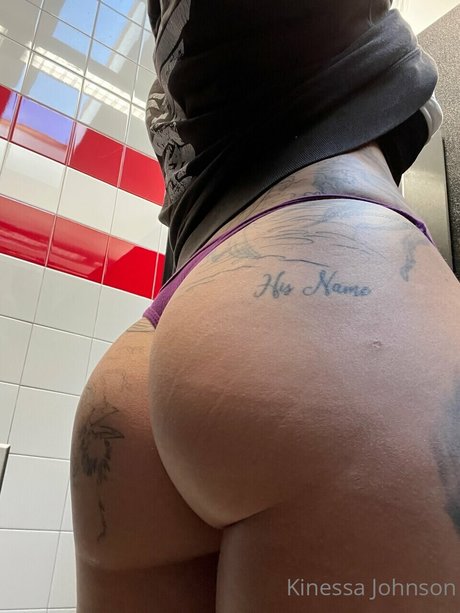 Kinessa Johnson star perfect photo