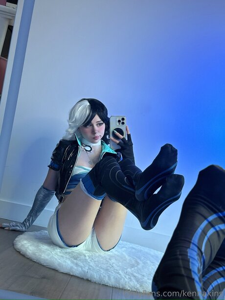 Kennakins exclusive actress galleries