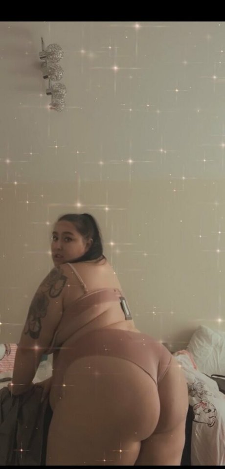 famous onlyfans naked image