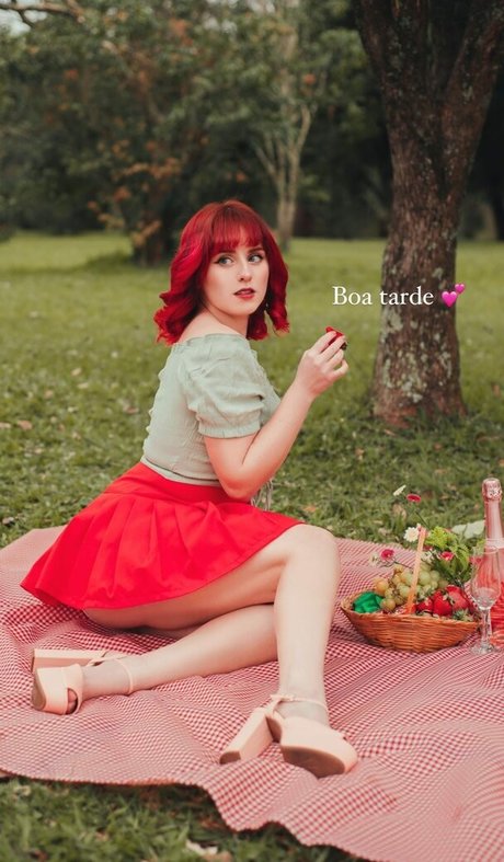 Anna Moreira nude pornstar gallery