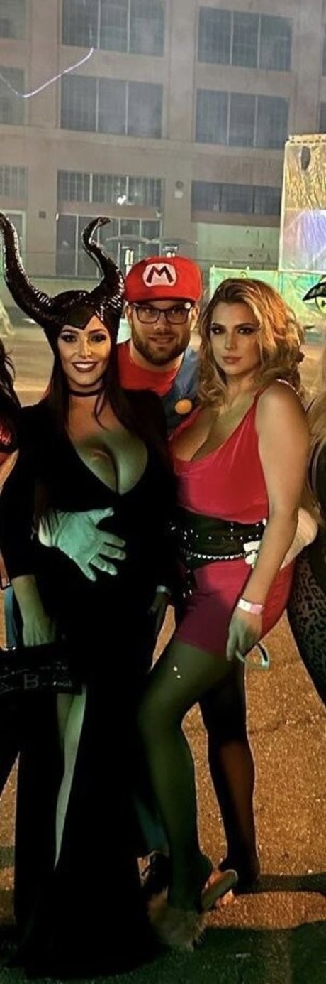 big tits mom onlyfans free images