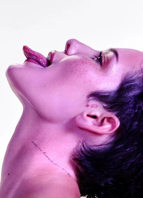 Halsey pretty star pics