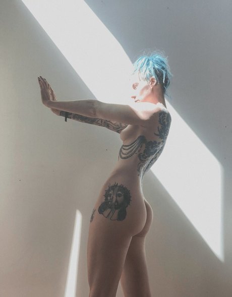 hairy legs onlyfans nice pictures