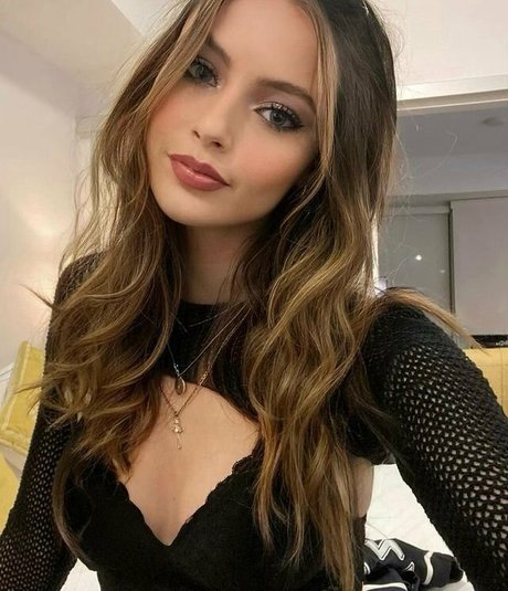 Jordan McEwen model porn gallery