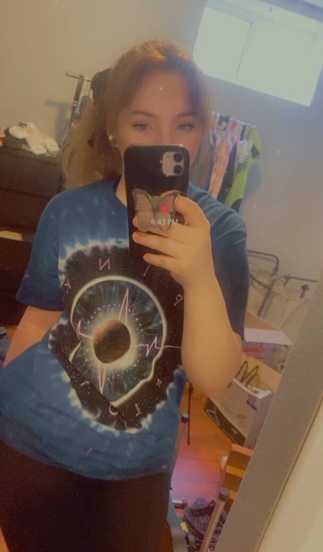 Kitsunamii sexy pornstar pics