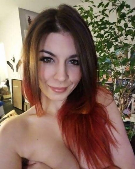 Kat Gunn pornstar naked archive