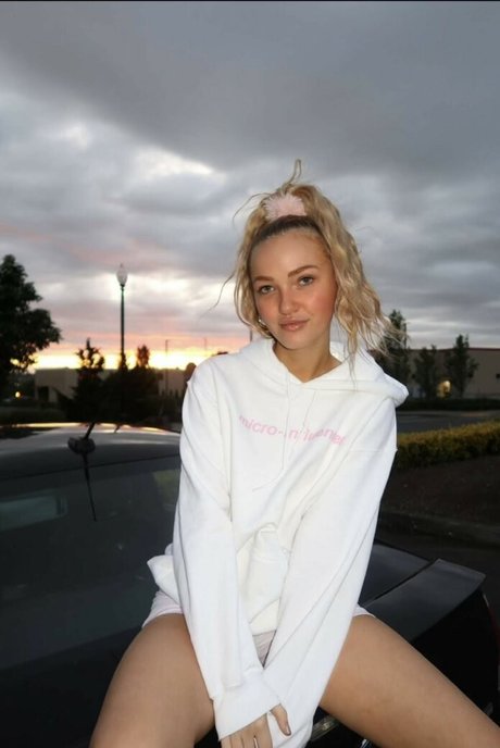 asmr xxx onlyfans free naked photo