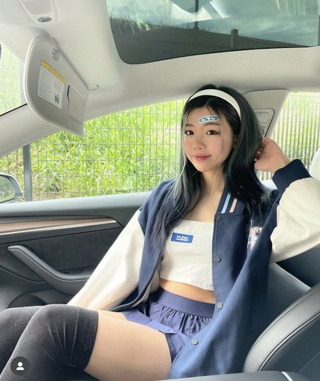 blonde ass onlyfans perfect picture