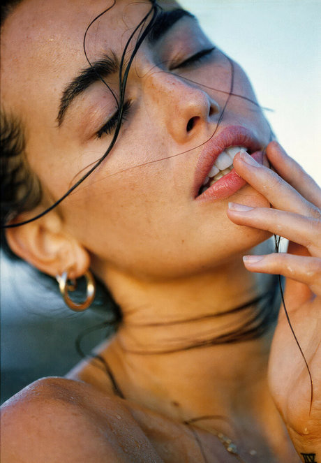 big ass blonde onlyfans exclusive image