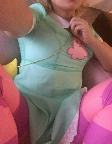 Hexanne art actress pics