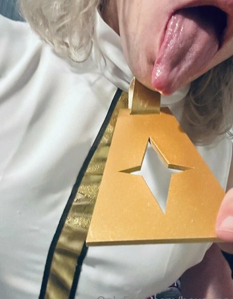 Hexanne model erotic picture