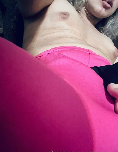 Hexanne star nudes images