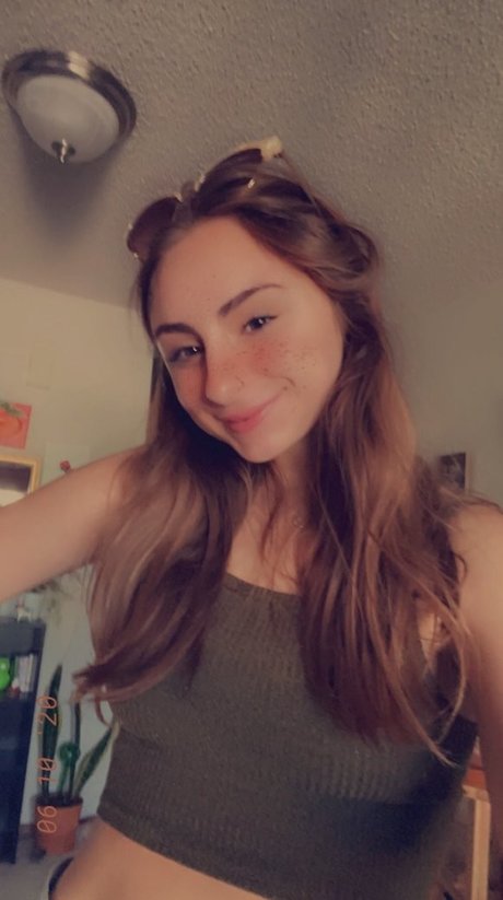 Penelope Kay model naked gallery