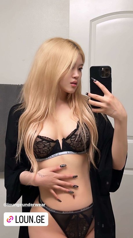 Allissa Shin pornstar hd archive