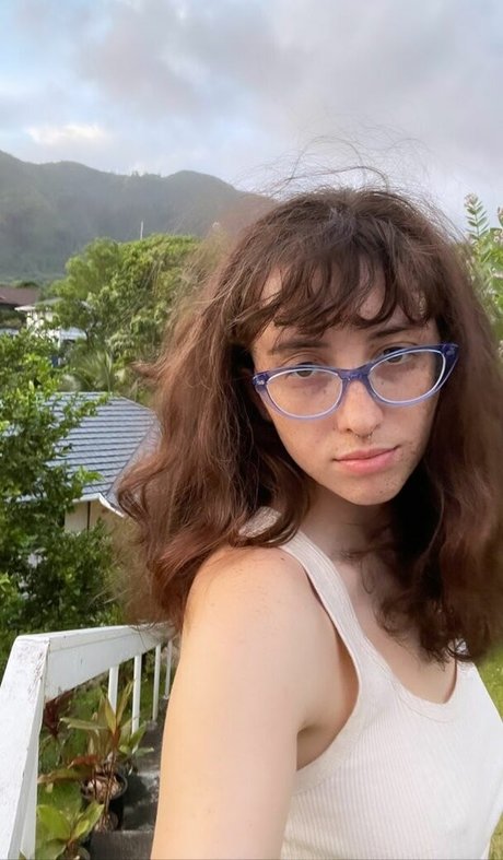 Anuhea Nihipali naked actress picture