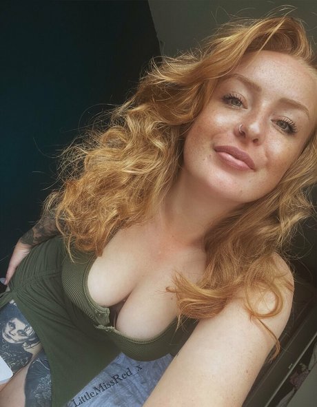 LittleRed x art actress pics