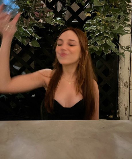 Ellie Schnitt actress pics