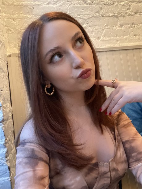 Ellie Schnitt star naked pictures