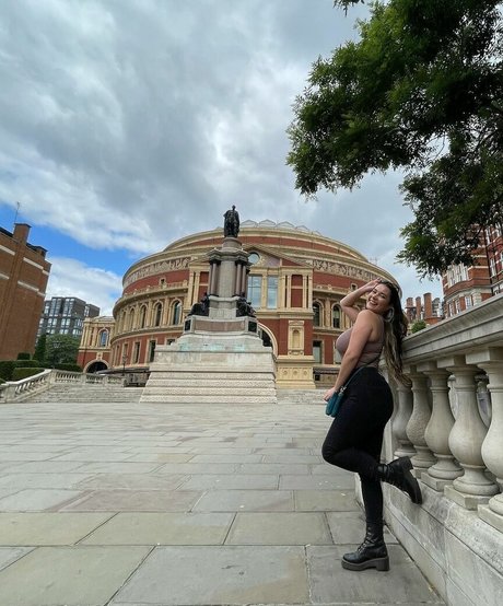 Moriah Lynne best star pic