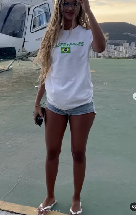 Juliana Nalu pornstar sex images