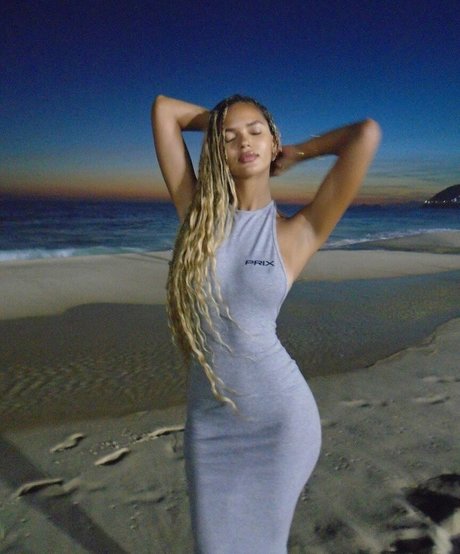 Juliana Nalu star exclusive pic