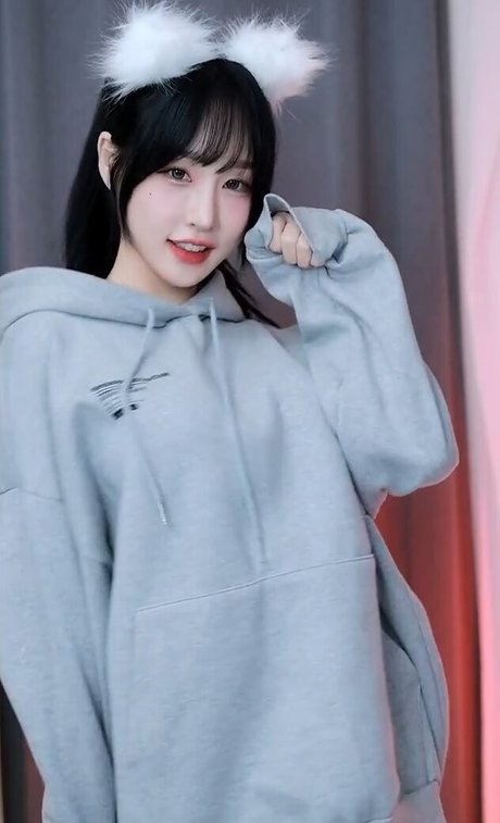 woohankyung perfect pornstar photos