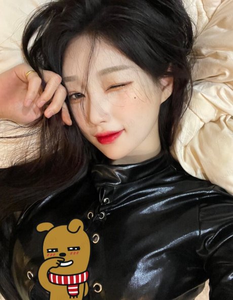 woohankyung star sexy photo