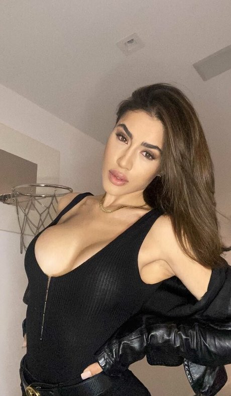 Alexia Inguanzo star hd galleries