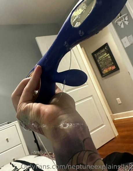 neptuneexplainsitall sex pornstar picture