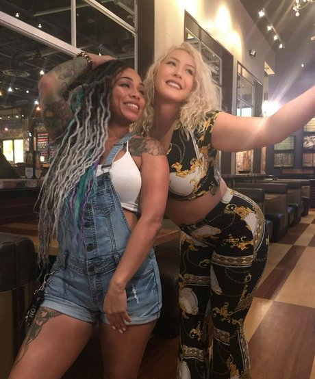 Nikkita Lyons star art pic