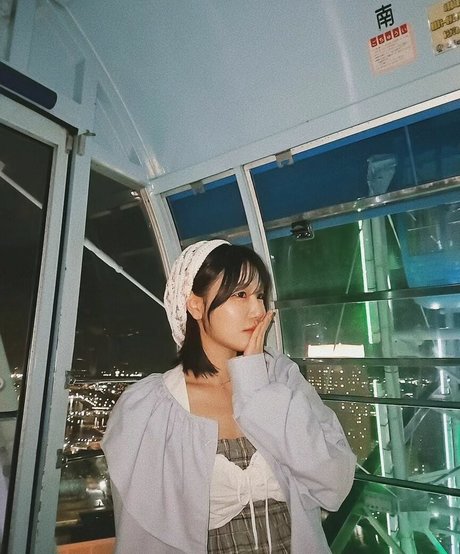 sooflower model nice photo