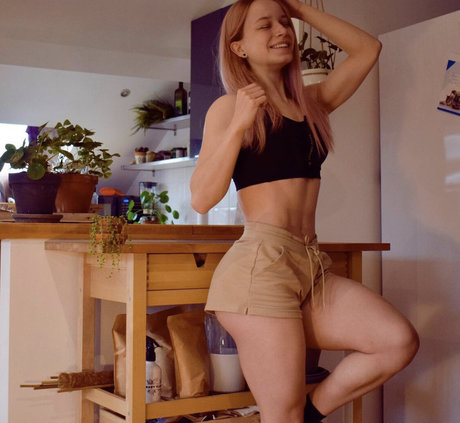 blowjob brunette onlyfans sexy naked photos