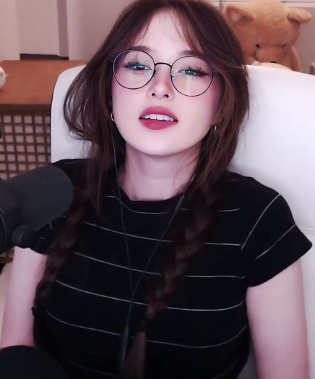 hijabi onlyfans free porn images