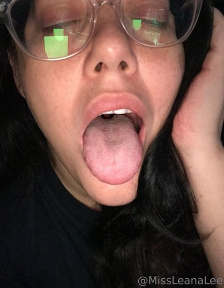 missleanalee art pornstar pic