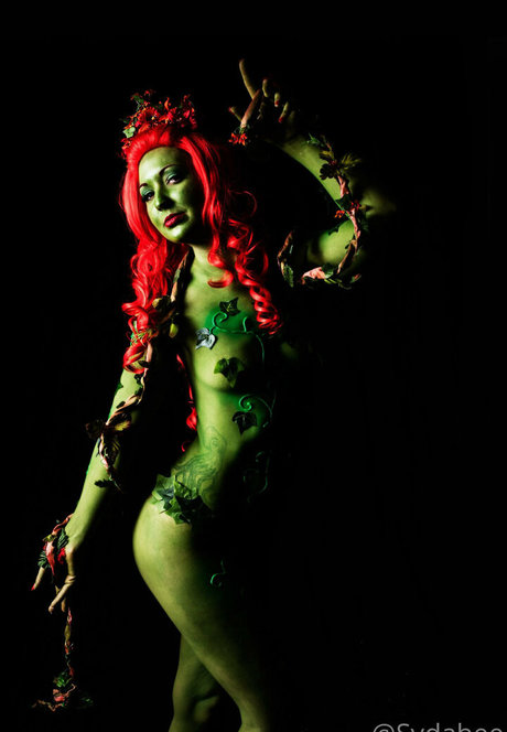 Sydabee model nude images