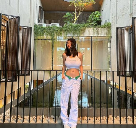 thick trans onlyfans free sexy pictures