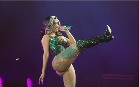 fat ebony onlyfans hot sexy images