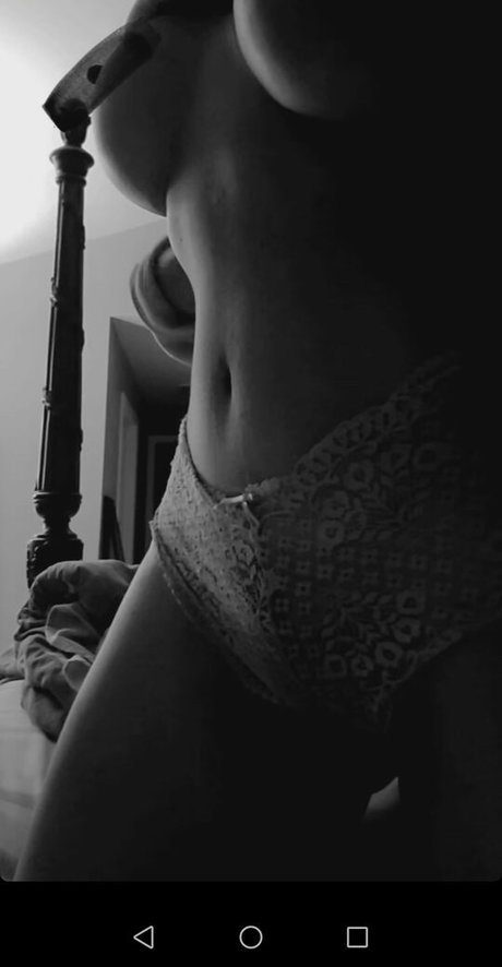 Michelle Miele star sex pics