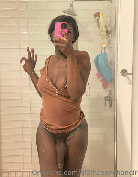 fat ebony onlyfans naked picture