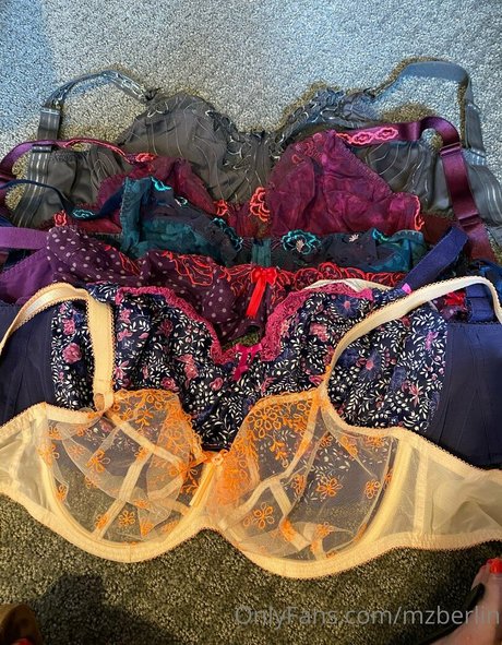 mzberlin exclusive model galleries